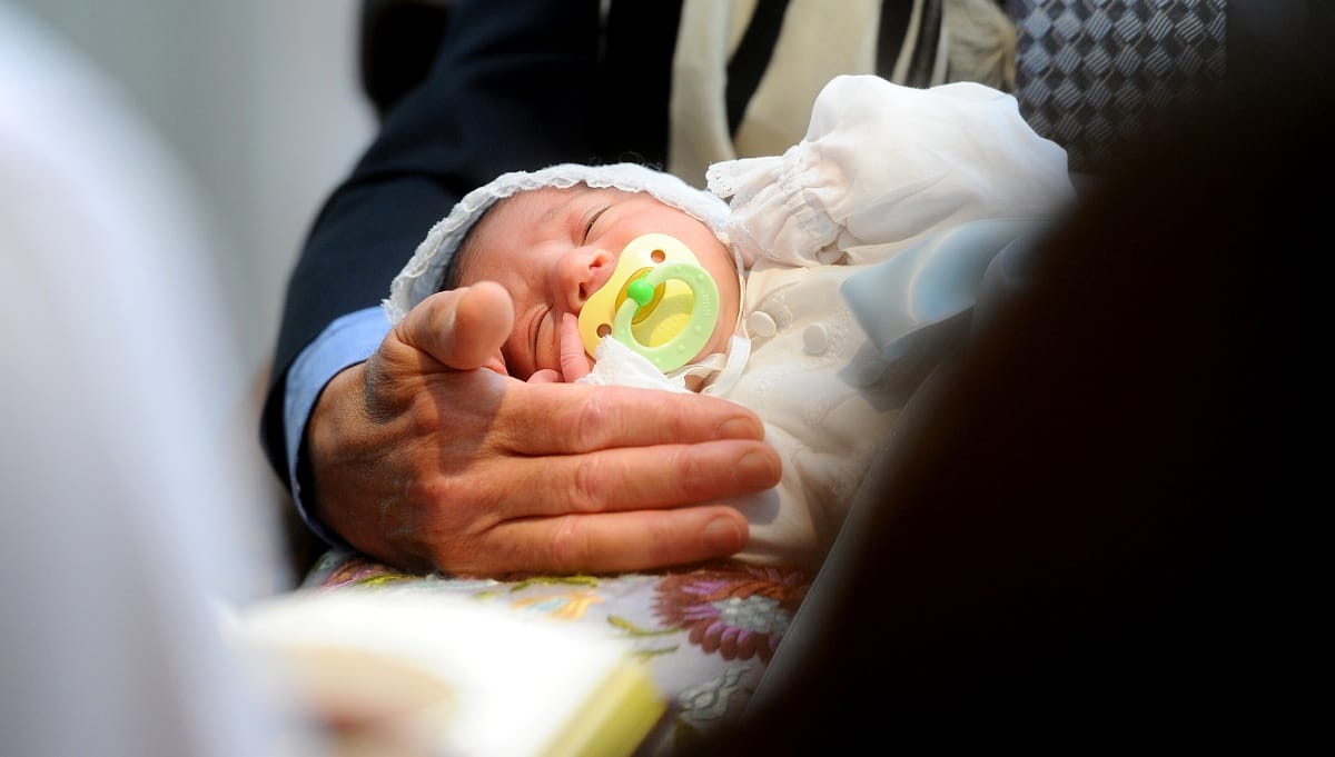Már Angelának is a fitymával kell foglalkoznia