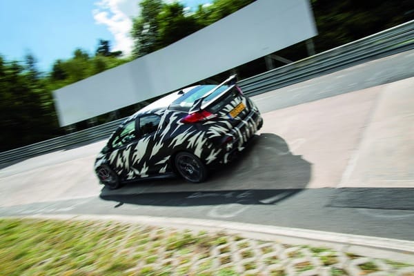 Videó: bevette a Nürburgringet az új Honda Civic Type R