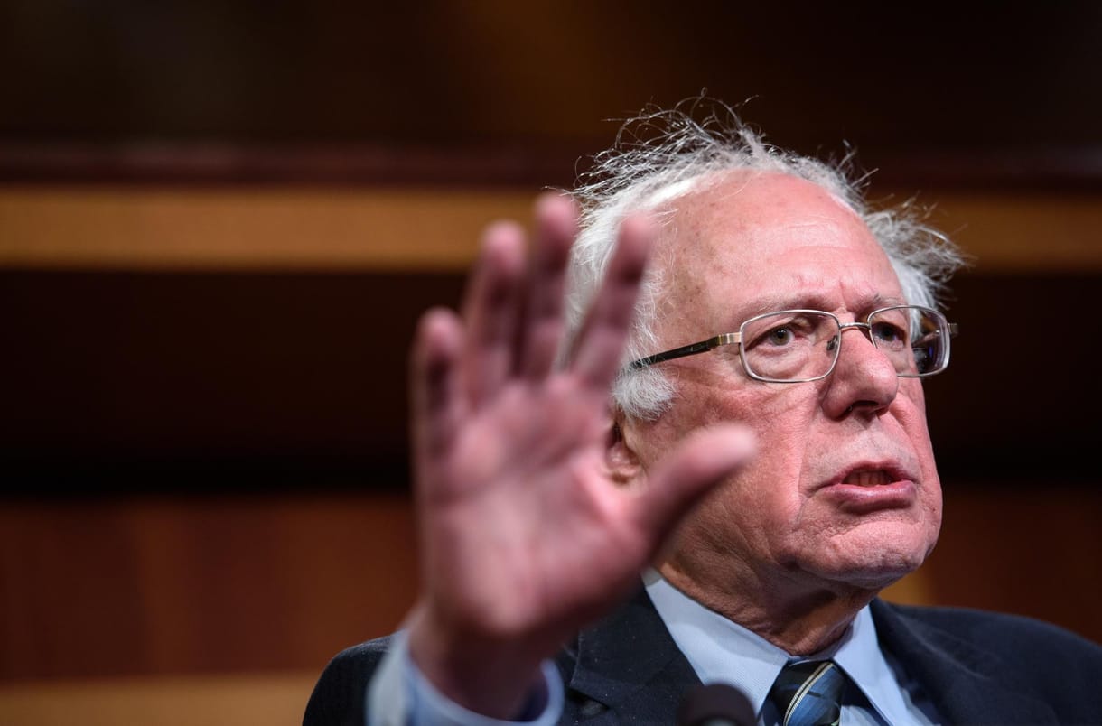 Minimális előnnyel Sanders nyerte meg a New Hampshire-i előválasztást