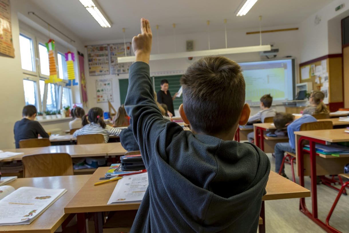 Minden, iskolában vagy egyetemen töltött év javítja a várható élettartamot