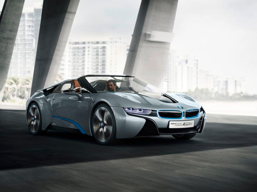 Lehet dörzsölni a tenyereket: hamarosan bemutatják a BMW i8 Spydert