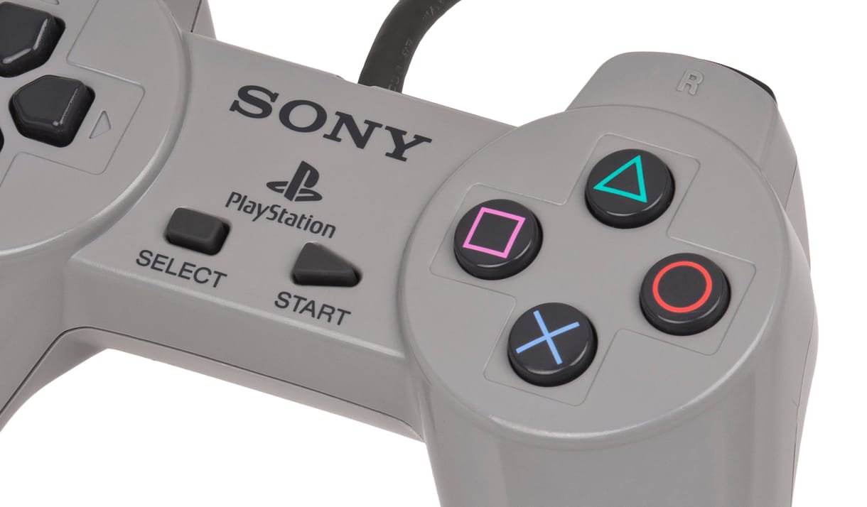 25 év után elárulta a Sony, mit jelent a PlayStation egyik gombja