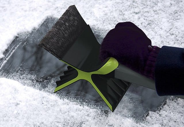 Hatékony karácsonyi ajándék: Thor jégkaparó