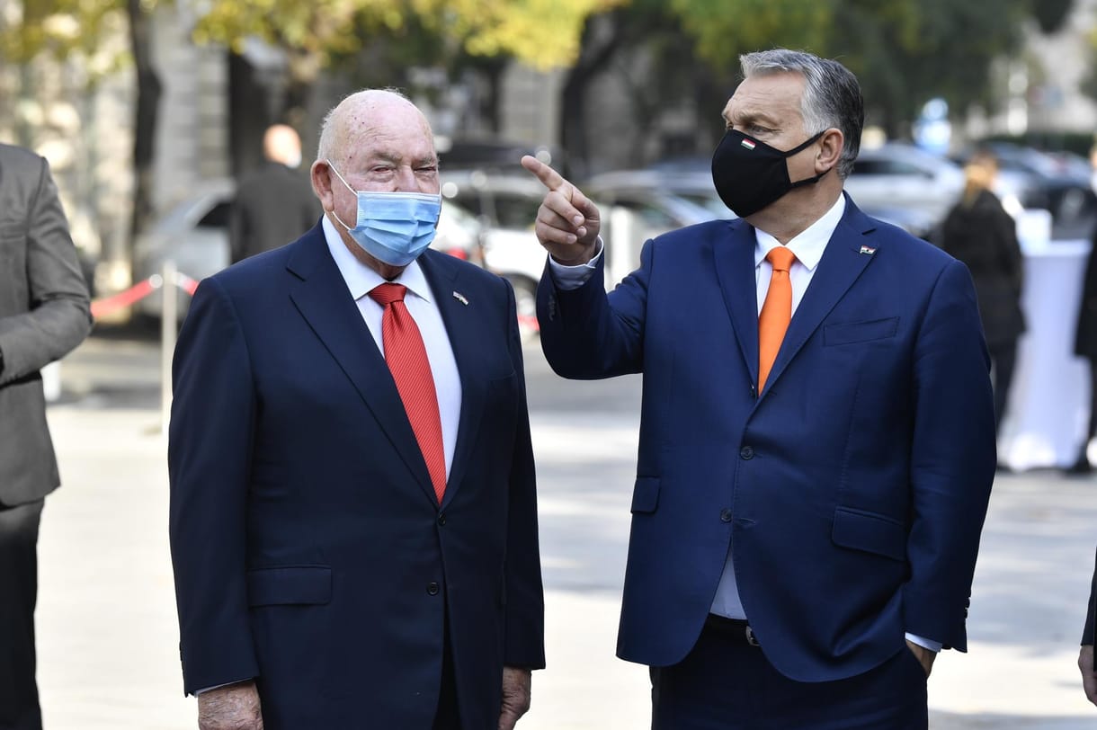 Orbán: Szorítunk Trump újabb győzelméért