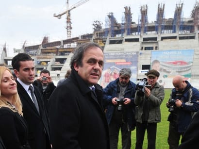 Az UEFA-elnök Orbán Viktorral tárgyal