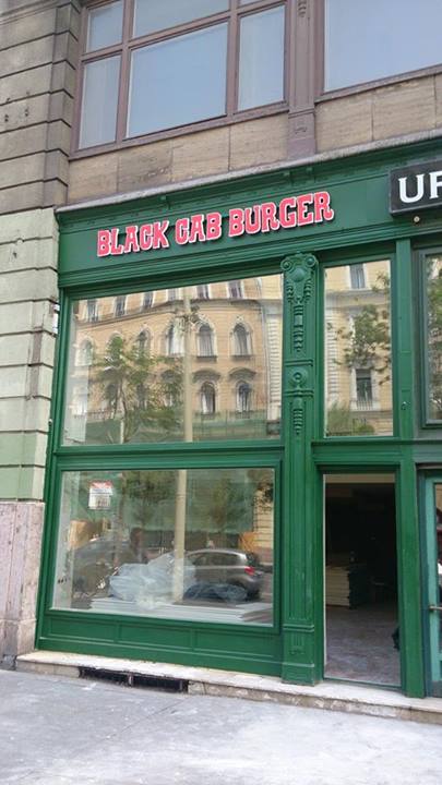Újabb sütödét nyit az egyik legjobb pesti hamburgeres