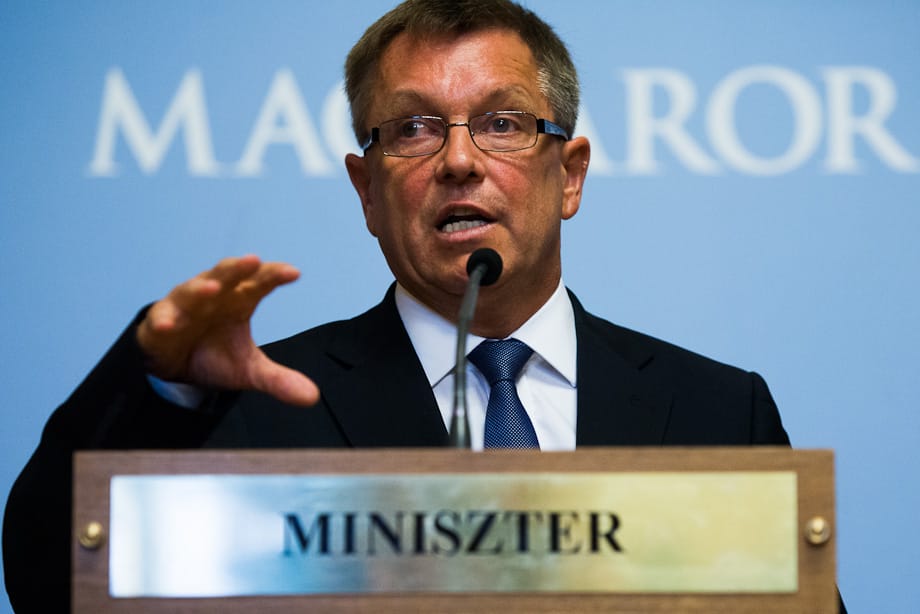 Gazdaságpolitikai lózungokban verhetetlen a kormány