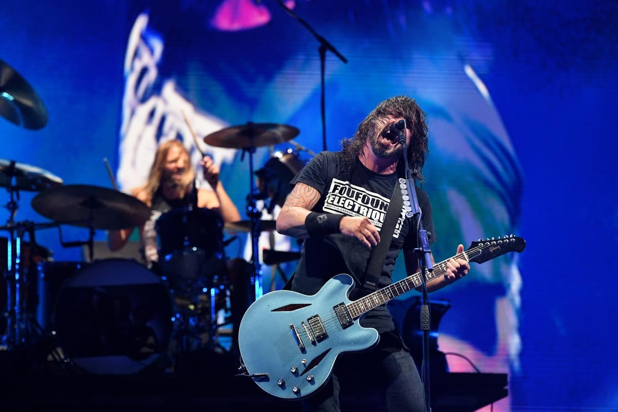 Dave Grohl gyermekbotránya miatt lemondta a zenekara a koncertjét