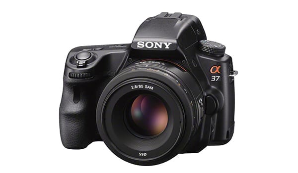 Új, kedvező árú, de haladó szintű Sony alfa fényképezőgép