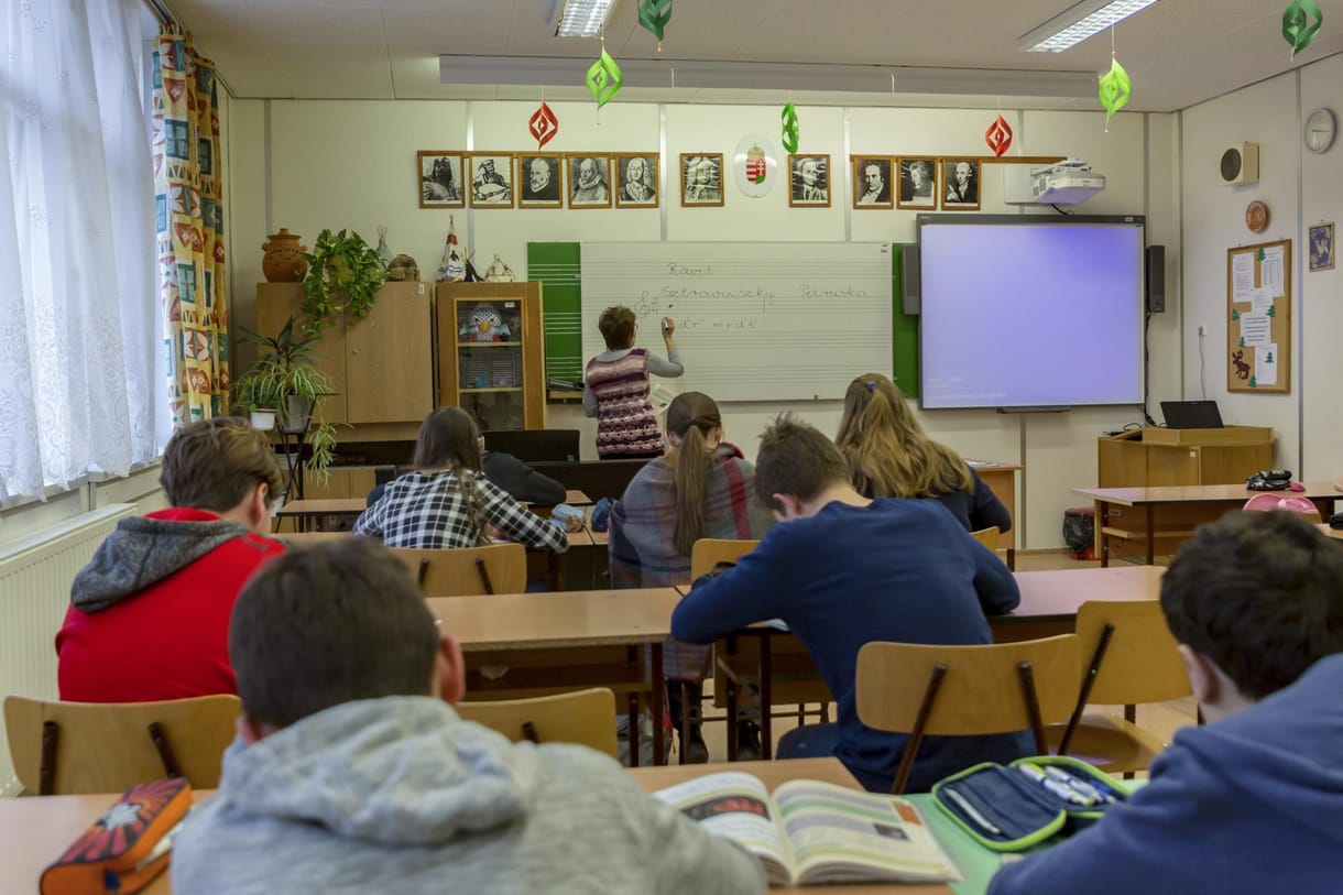 Lazul a járványvédelmi elővigyázatosság az iskolákban