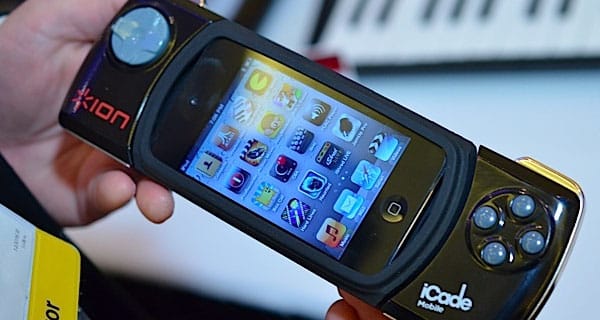 Hordozható konzol az iPadből [videó]