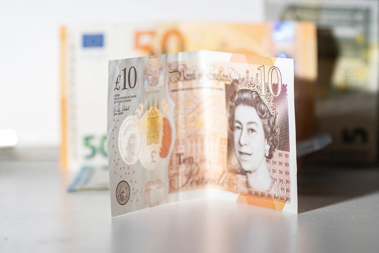 Európa egyik legnagyobb családi üzlete: a brit monarchia