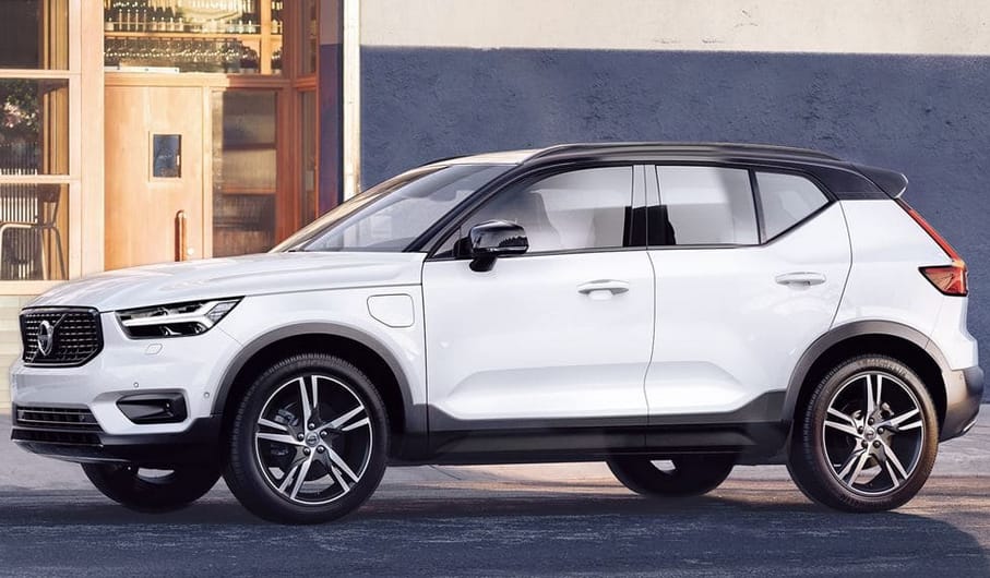 A legkisebb Volvo is zöld rendszámot kap, itt az új hibrid XC40