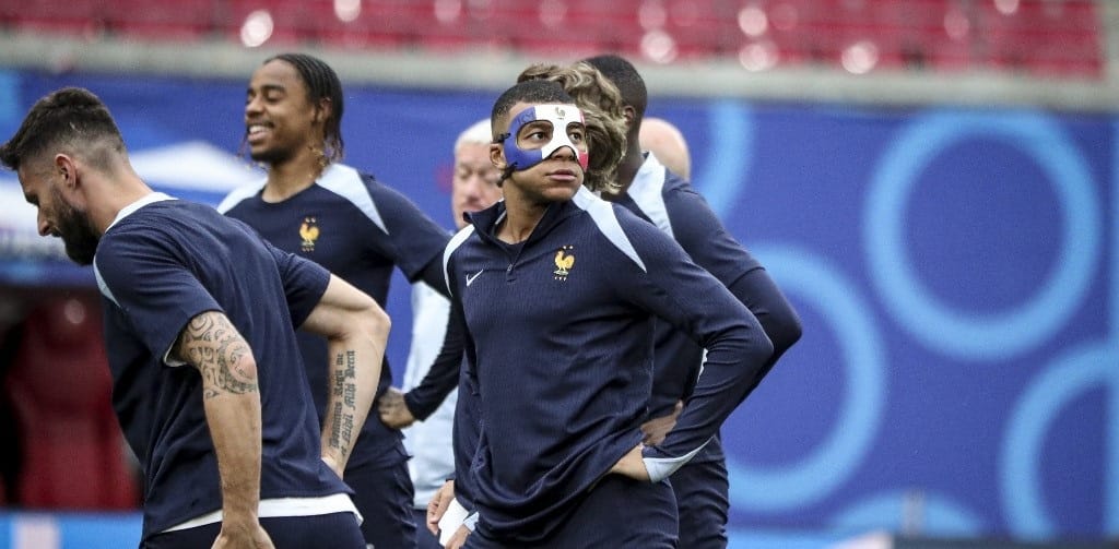 Akár már a hollandok ellen visszatérhet Kylian Mbappé