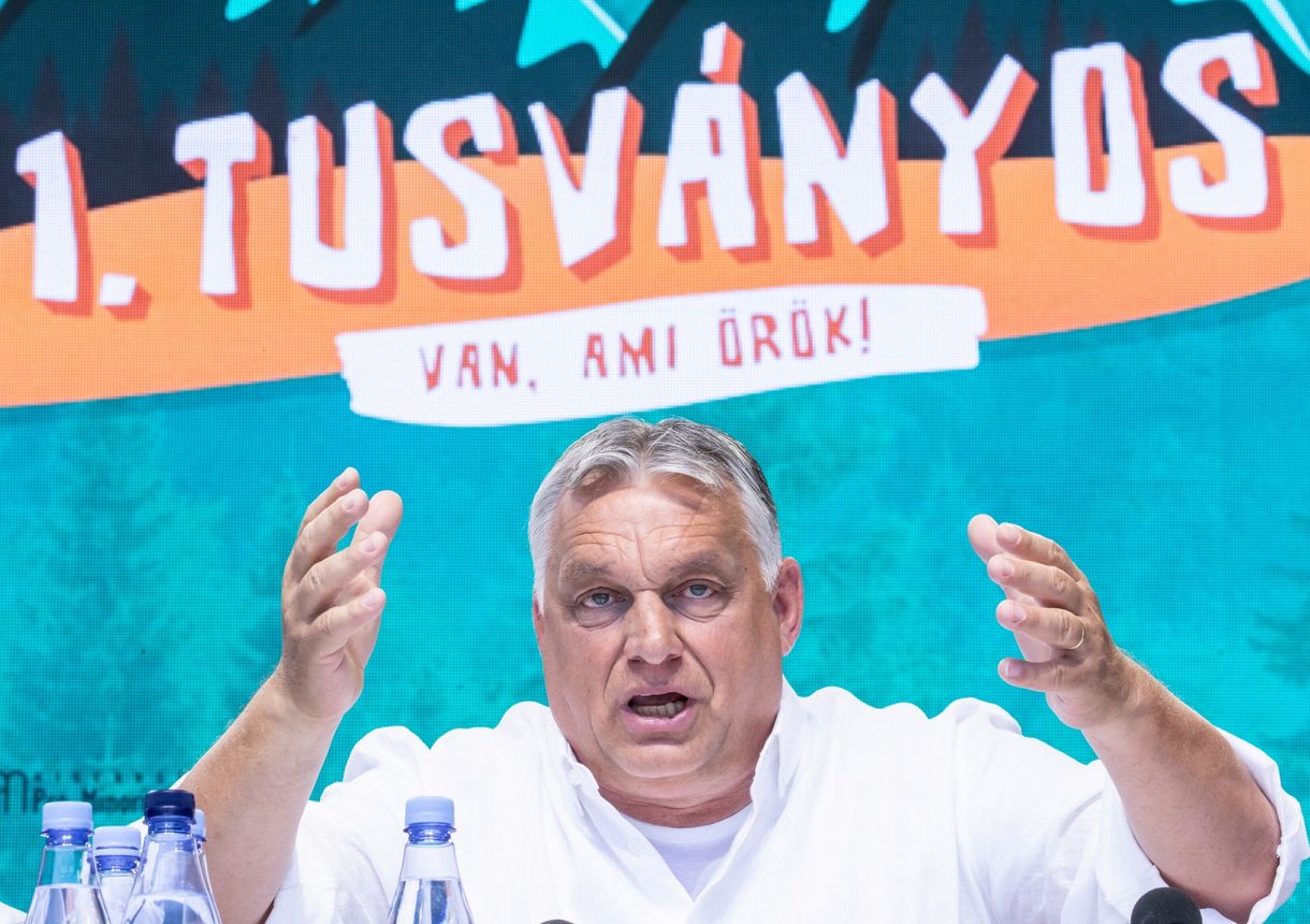 Kovács Zoltán Ferenc pápára hivatkozva próbálja magyarázni Orbán tusványosi beszédét