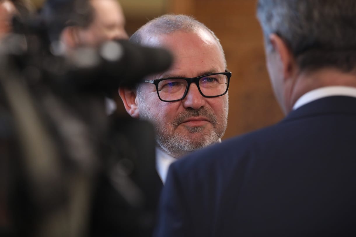 A miniszterré avanzsált Lantos Csaba otthagyta az Áder-féle alapítvány alapkezelőjét