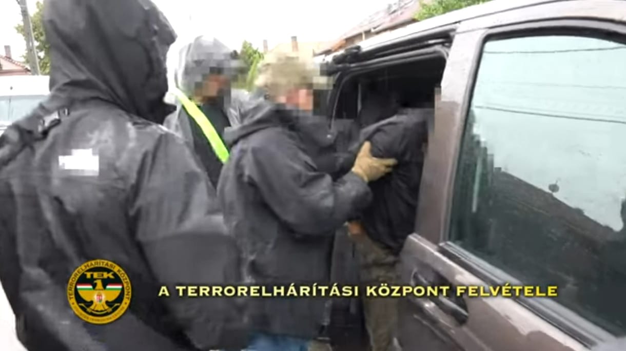 Erőszakkal akart új alkotmányt bevezetni a „Magyarok Felelős Nemzeti Kormánya” az ügyészek szerint