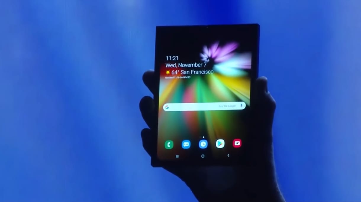 Kiderült még pár izgalmas dolog a Samsung hajtogatható telefonjáról