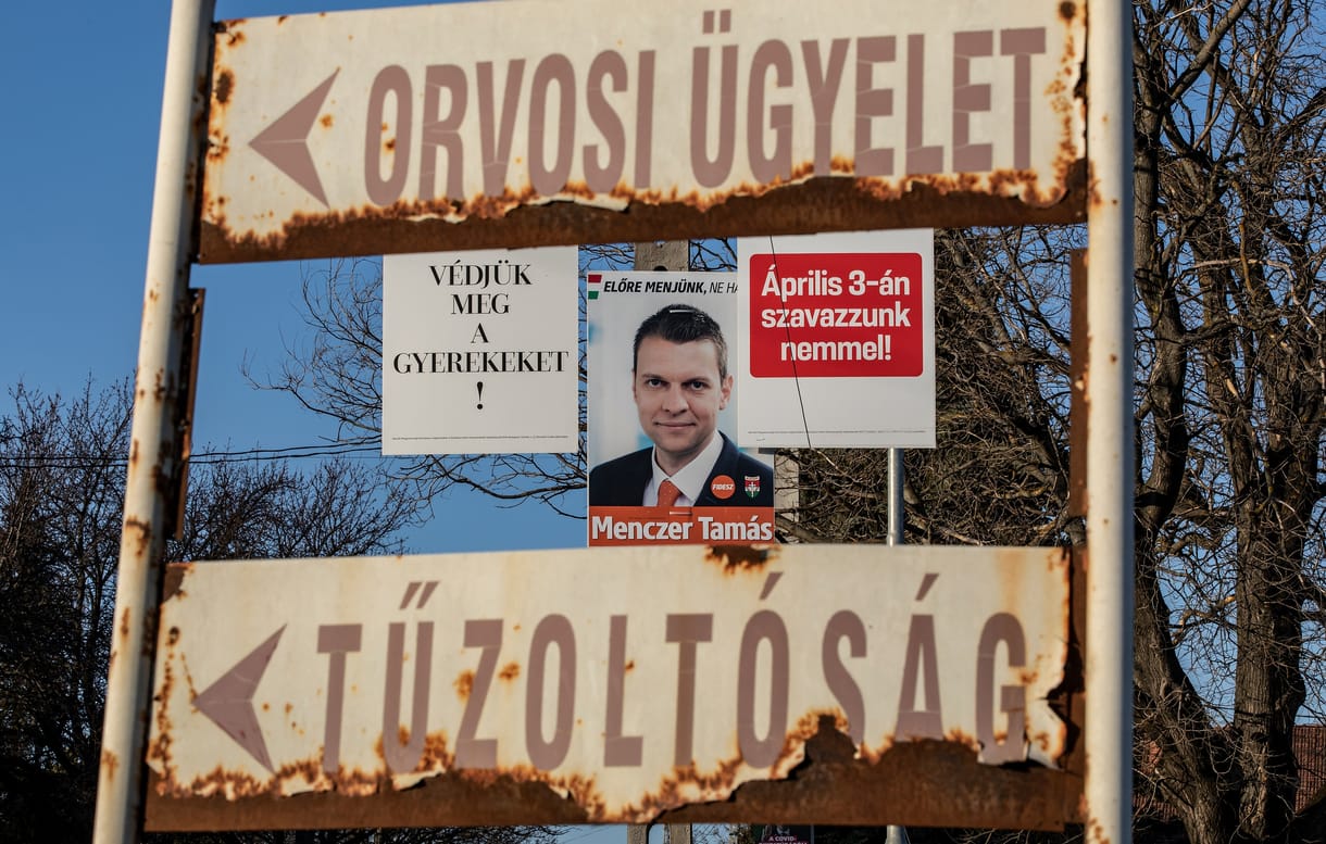 Menczer Tamás aggódik Magyar Péter barátnőjéért, szerinte meg „Tomi” szálljon le a családjáról