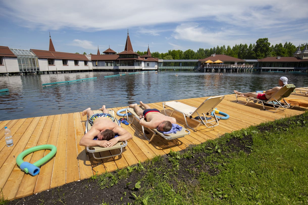 Gyakorlatilag eltűntek az orosz turisták Magyarországról