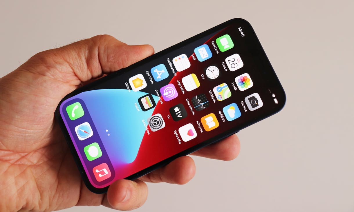 Két olcsóbb iPhone is megjelenhet idén