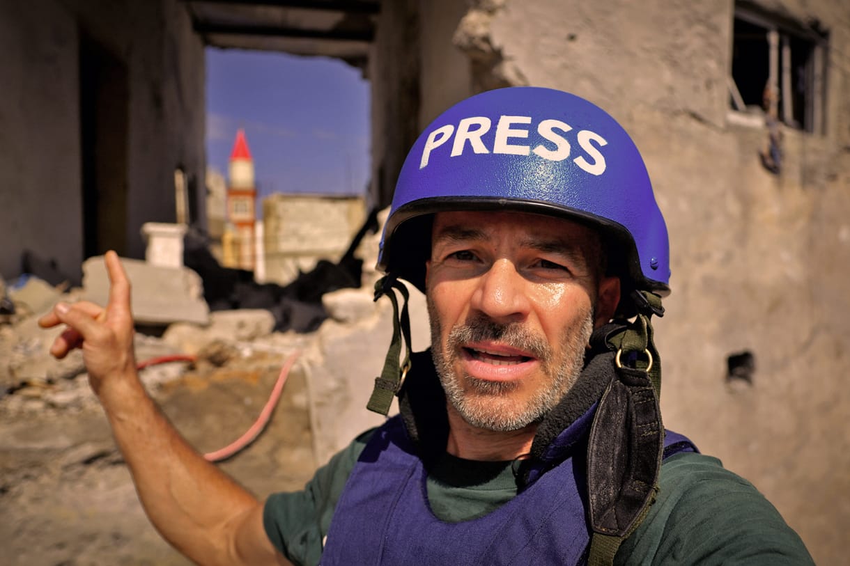 Forrongó Közel-Kelet: a forgatás, amelynek bombázás vetett véget  – Földes András riportfilmje Libanonból