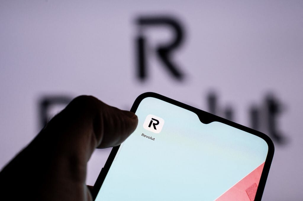 Befékezett a Revolut: kriptók se ki, se be – indokolt lépés vagy túlzott óvatosság?