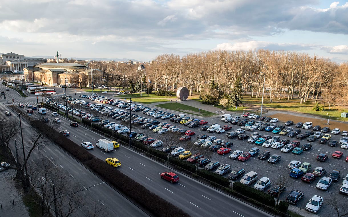 Világháborús magyar katonák maradványai kerültek elő a Városligetben