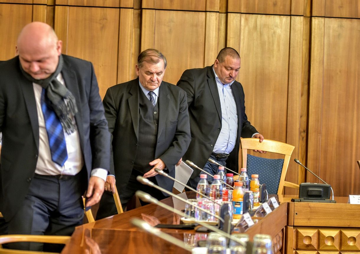Bohózatba fulladt a Nemzetbiztonsági bizottság ülése