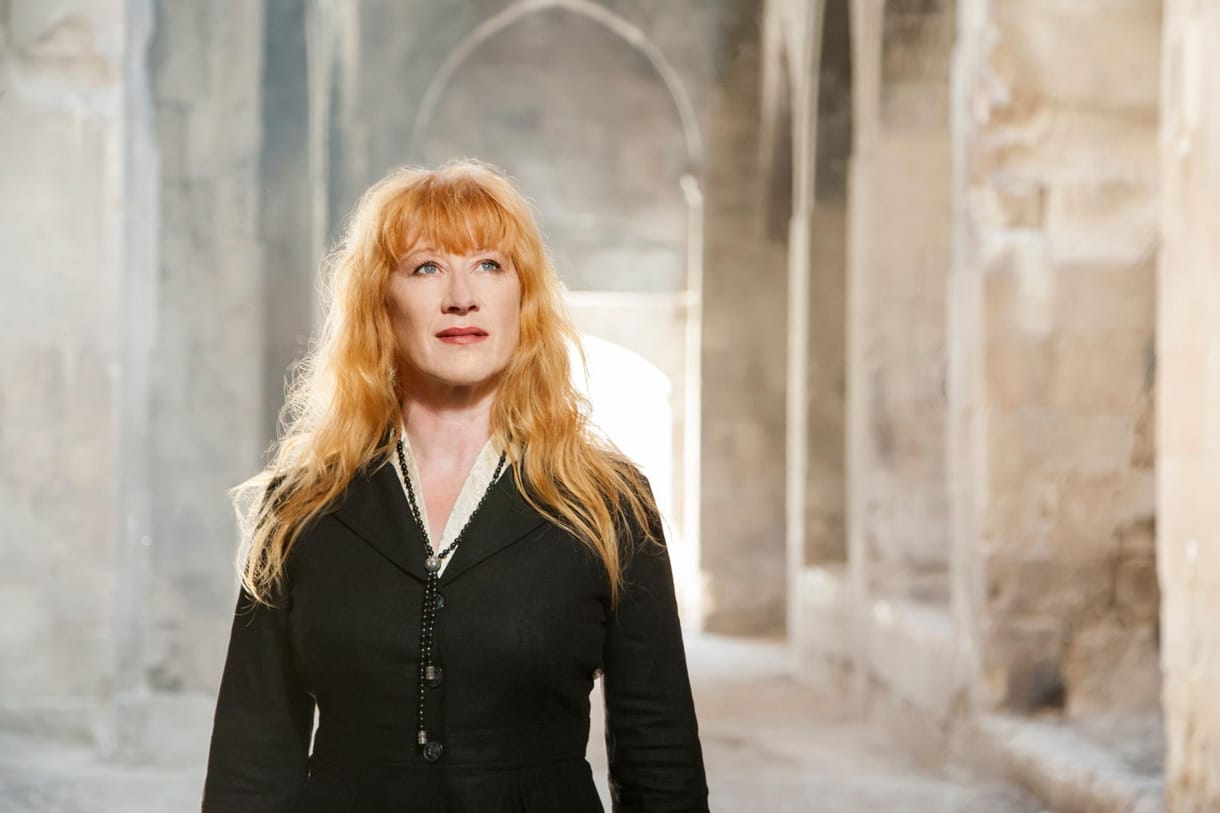 Jön Loreena McKennitt