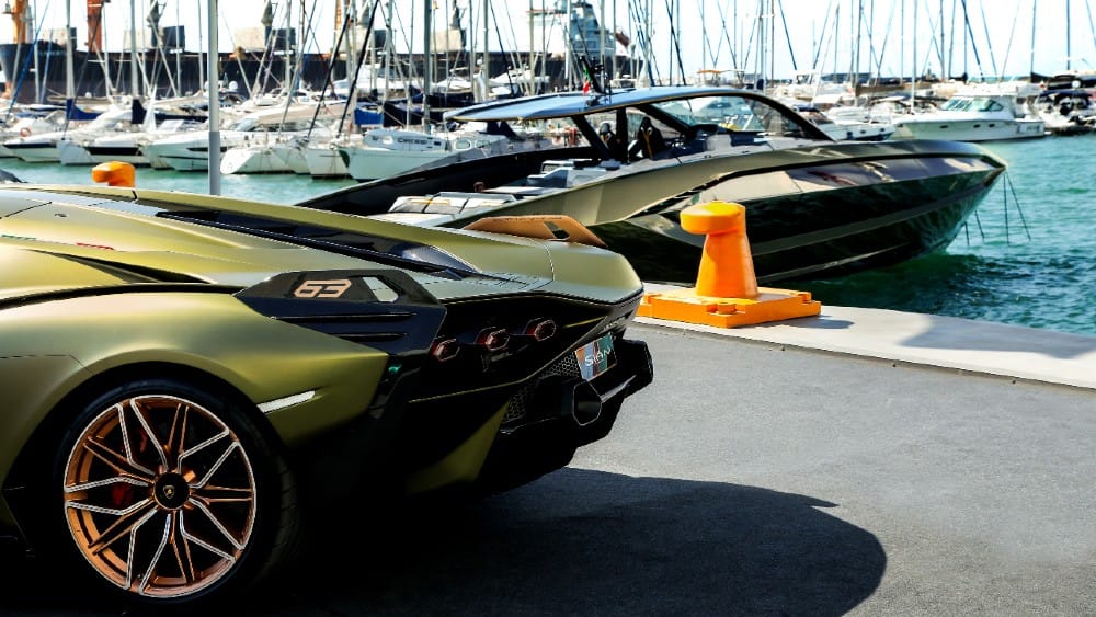 4000 lóerős Lamborghini motorcsónakot vett Conor McGregor