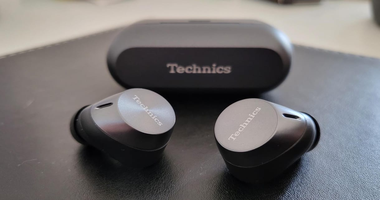 Ha nem elég, ami másoknak szól: itt a Panasonic prémium vezeték nélküli fülese
