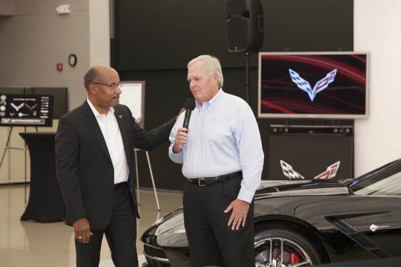 NASCAR-gurué az új Corvette első példánya