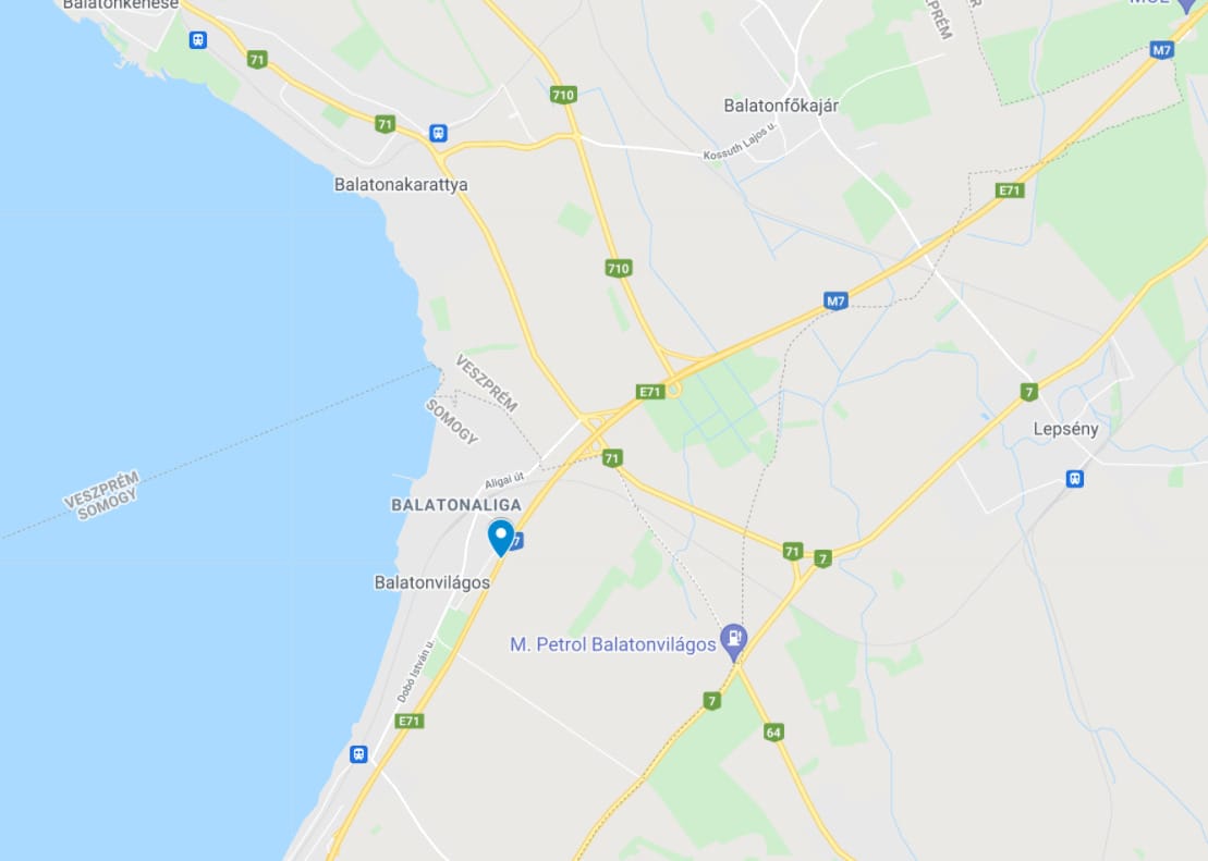 Baleset miatt dugul az M7-es a Balatonnál