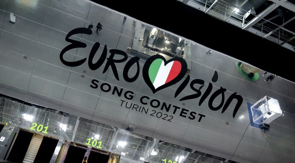 Ukrajna helyett az Egyesült Királyság rendezheti a következő Eurovíziót