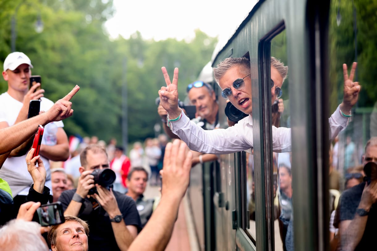 The Times-tudósítás: A hatvanpusztai luxusbirtok miatti felháborodás támaszt ad a választáson Magyar Péternek
