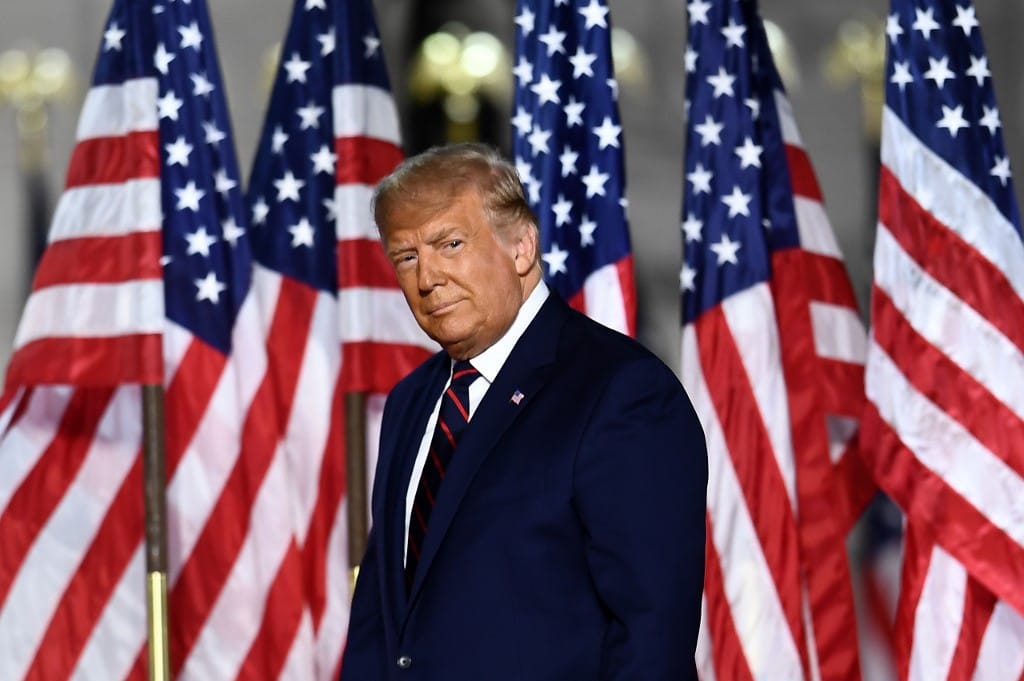 Trump magára öltötte Amerika Kapitány köpenyét 