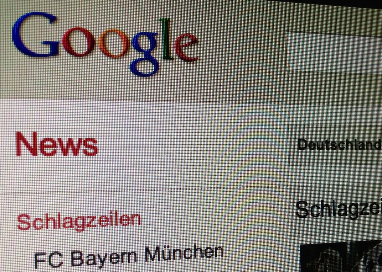 Elkezd fizetni a sajtónak a Google