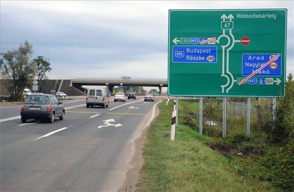 Lehet egységes EU-s autópálya matrica?