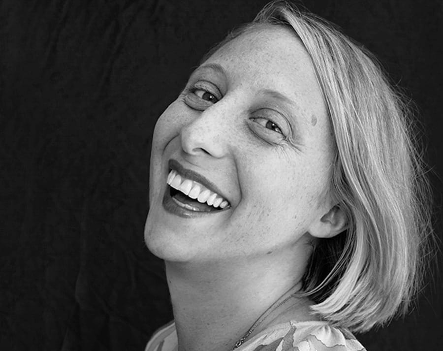 Napsugaras irodalmat ígér Emma Straub első magyarul megjelent könyve