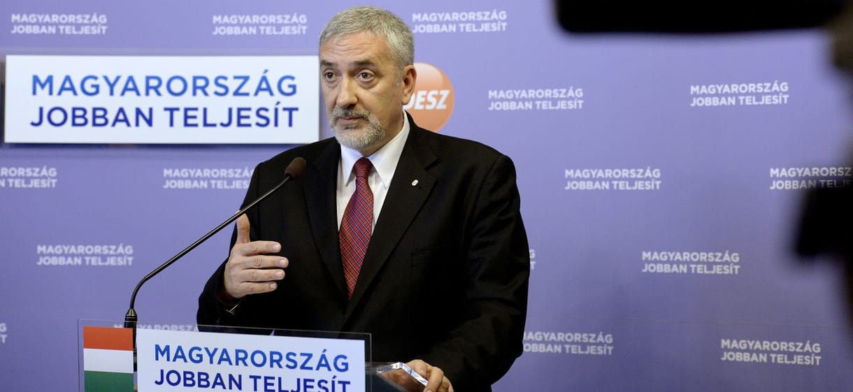 A Fidesz megijedt, hogy vasárnap este senki sem fél majd a migránsoktól, tehát: Soros