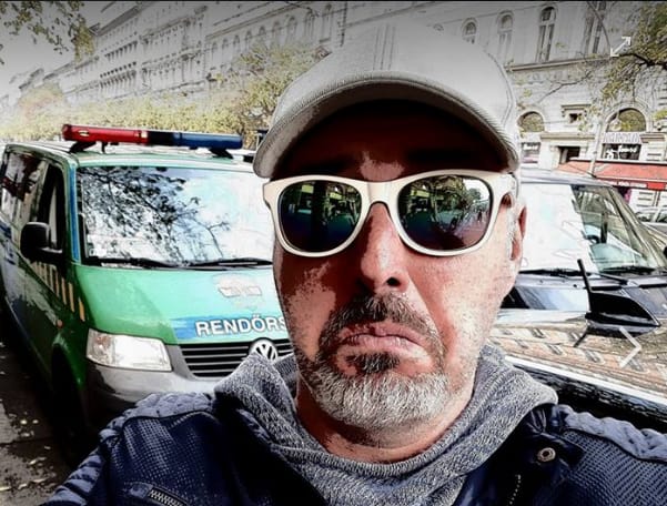 Hajós Andrást megbüntették, megy a postára, és megbánást tanúsít