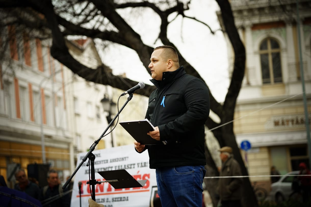 Visszalép a választástól a DK kecskeméti jelöltje, mert nem állhat „a változás útjába”