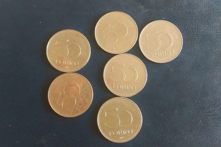 Háromszáz forintot lopott egy 13 évestől egy férfi