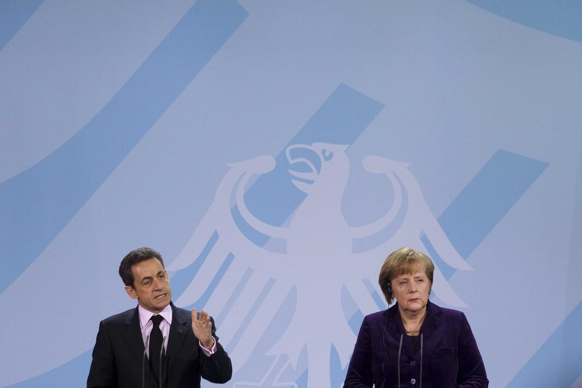 Merkel, Sarkozy és Cameron Iránnak üzent