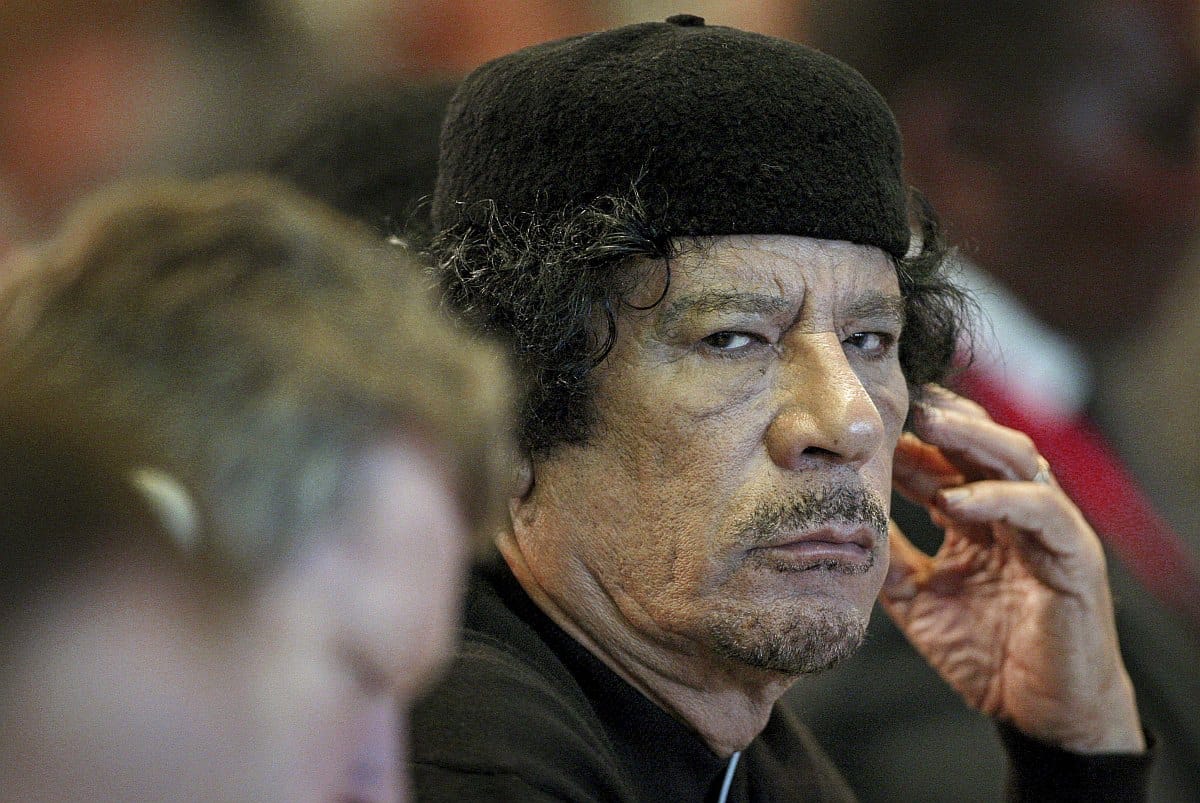 Líbia: Életét vesztette Kadhafi egyik fia és három unokája egy légicsapásban