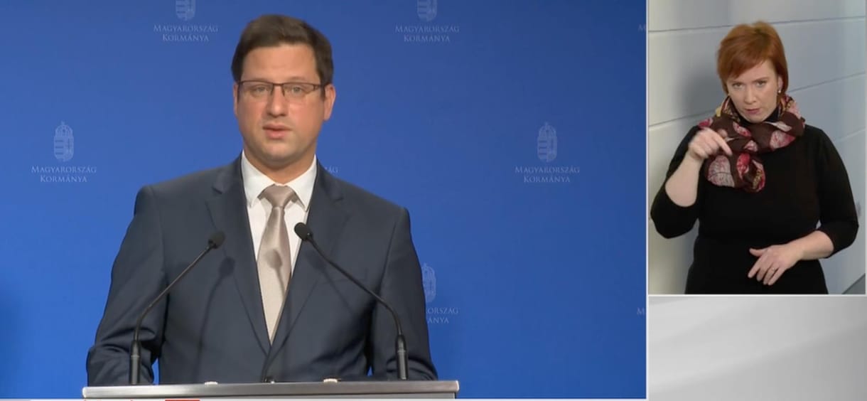 Kormányinfó: Gulyás Gergely nem javasolja, hogy Erdélyből sokan jöjjenek a Békemenetre