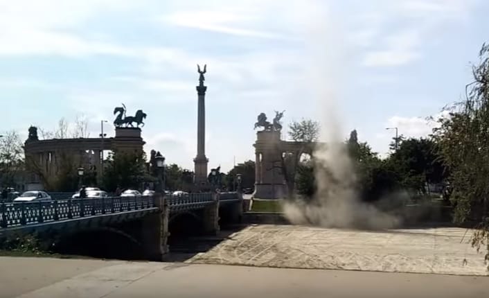 Porördögöt filmeztek le a Városligetben - videó