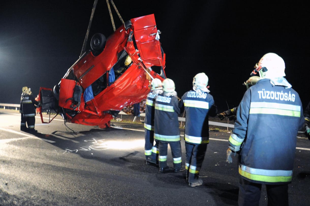 Félelmek a kötelező miatt: sokan nem mernek olcsót választani