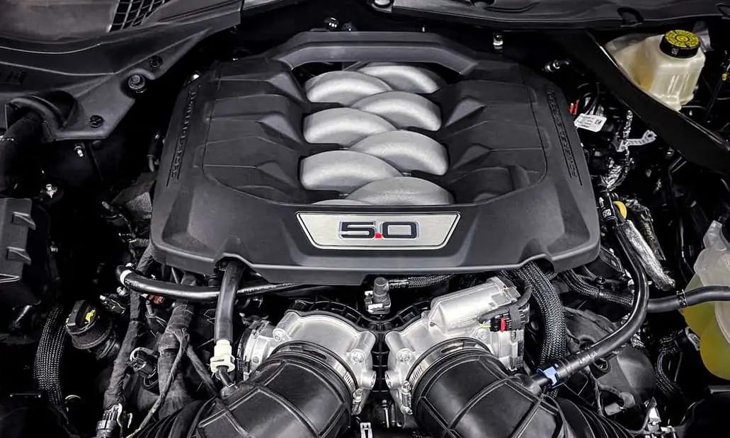 A Ford a végsőkig kitart a V8 mellett